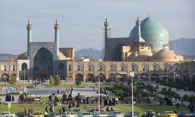 مسجد عباسی، از جاهای دیدنی اصفهان