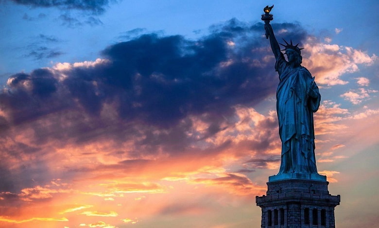 بالا رفتن از مجسمه آزادی نیویورک