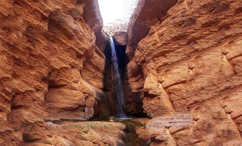 آبشار حمید، از جاهای دیدنی بجنورد