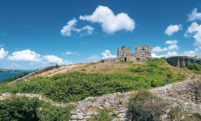 جاذبه های اطراف قلعه تاریخی یوروس
