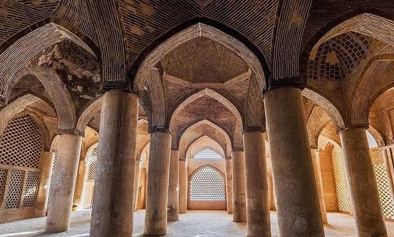 معماری مسجد تاریخی عتیق شیراز
