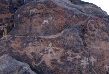 همه چیز درباره سنگ نگاره شتر سنگ