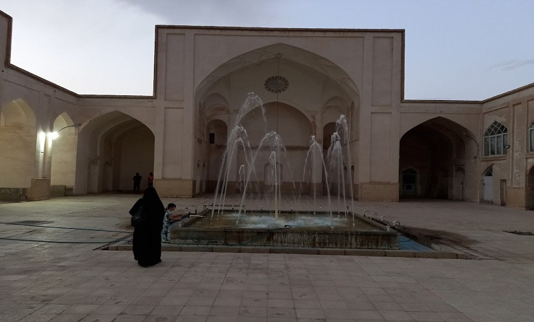 جاذبه های اطراف مسجد تاریخی میرعماد