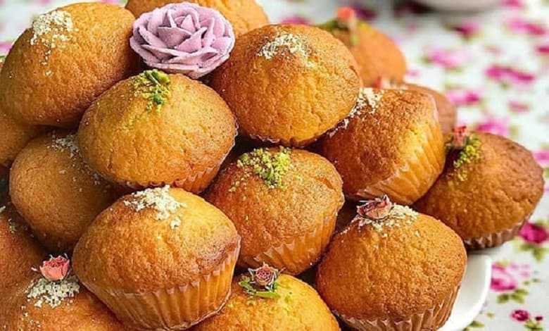 کیک یزدی: معروف ترین سوغات یزد