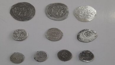 کشف 10 سکه تاریخی در نهاوند