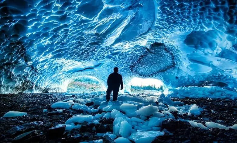 غارهای یخی مندنهال