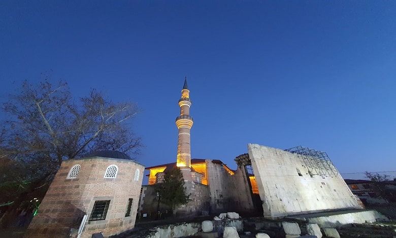 جاهای دیدنی اطراف مسجد حاجی بایرام 