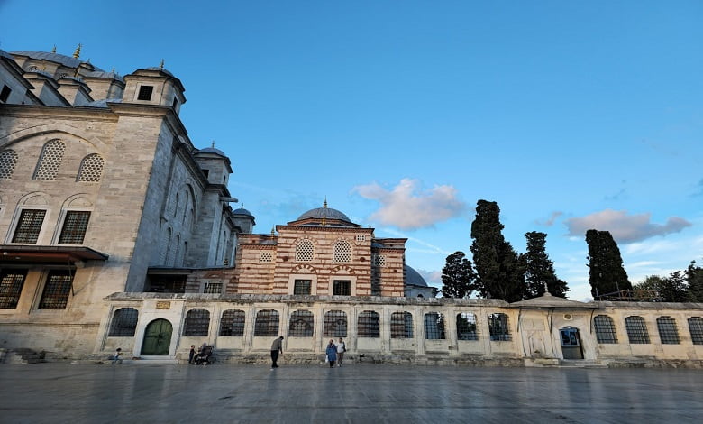 مسجد فاتح استانبول کجاست؟