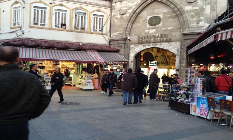 بازار بزرگ استانبول کجاست؟