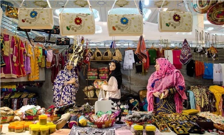 برپایی نمایشگاه صنایع دستی در عمارت خسروآباد