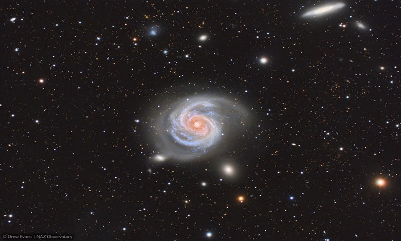 یک کهکشان مارپیچی با طراحی بزرگ