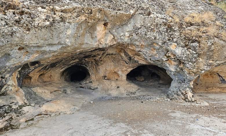 غار ده شیخ کجاست؟