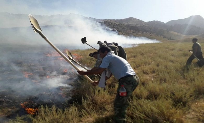 مهار آتش سوزی در منطقه «در بادام» قوچان
