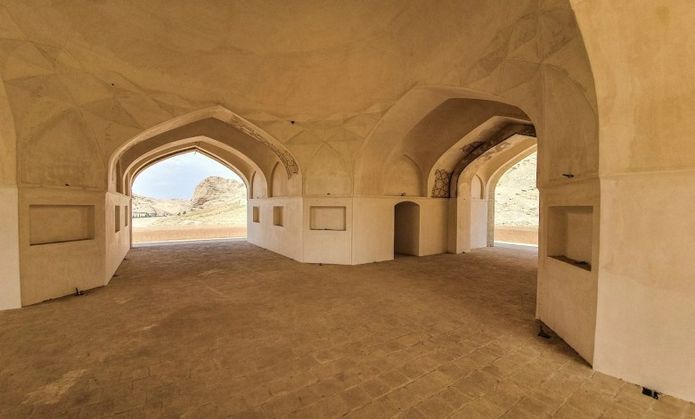 معماری باغ بیرم آباد