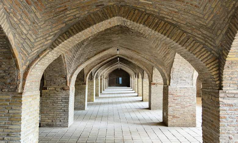 معماری مسجد جامع بروجرد