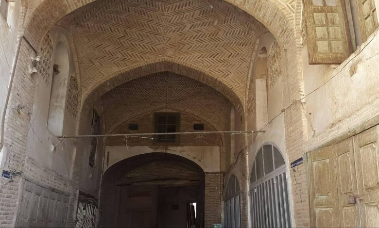 جاذبه های اطراف کاروانسرای حاج مهدی کرمان