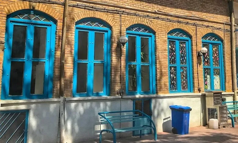 معماری خانه مهرانگیز کامبیز