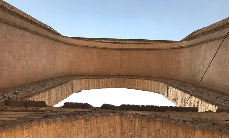 معماری مناره های دارالضیافه اصفهان