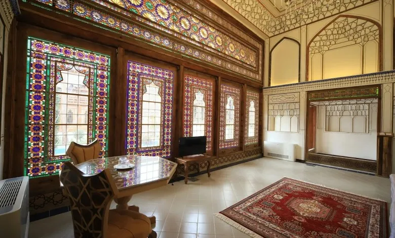 معماری کاخ سرهنگ اصفهان