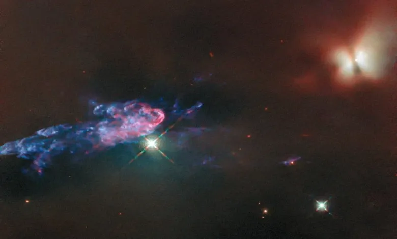 سحابی شکارچی، در فاصله 1300 سال نوری