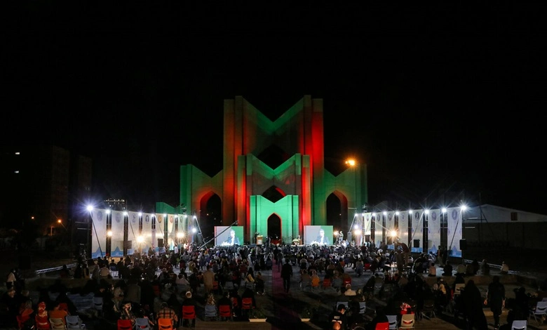 مقبره‌الشعرا؛ شب در خلوت اندیشه‌ها