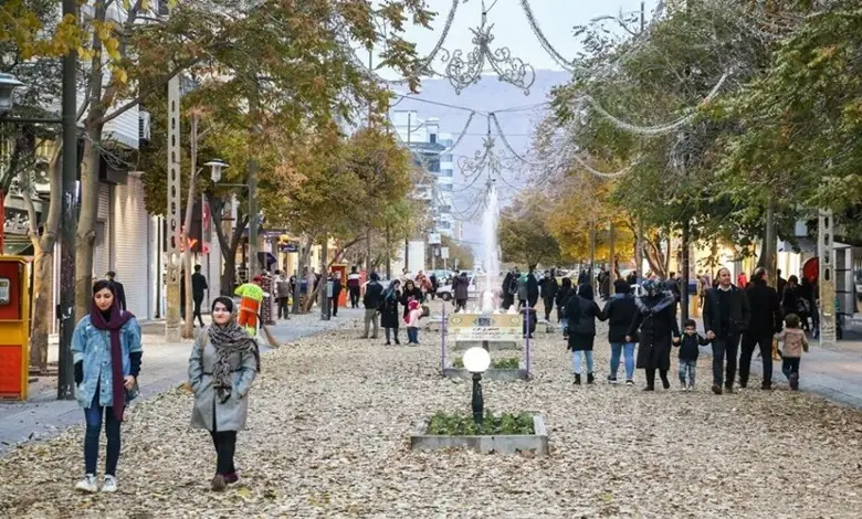 خیابان ولیعصر تبریز در شب