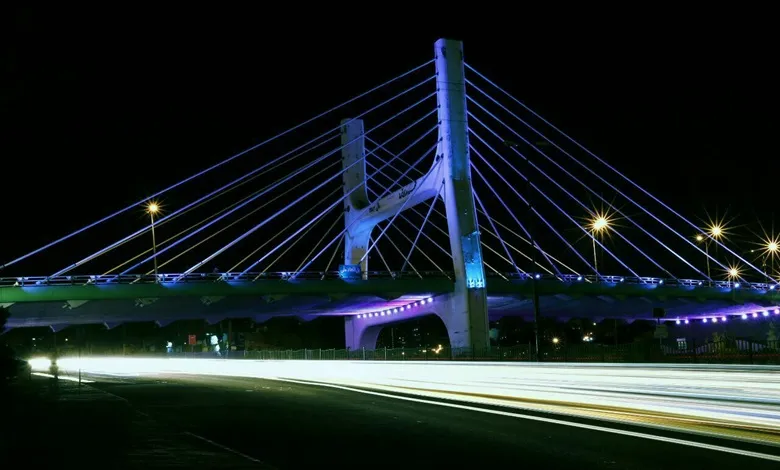 پل کابلی تبریز در شب