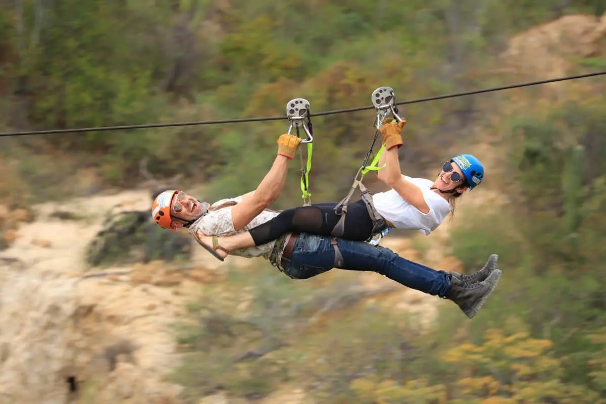 همه چیز درباره زیپ‌لاین کوه صفه