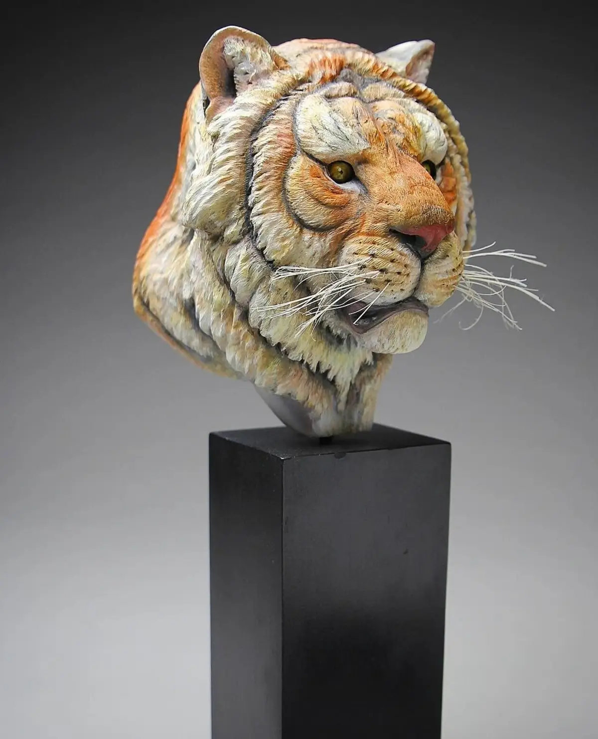 ببر چوبی یکی از شاهکارهای کریس ویلسون