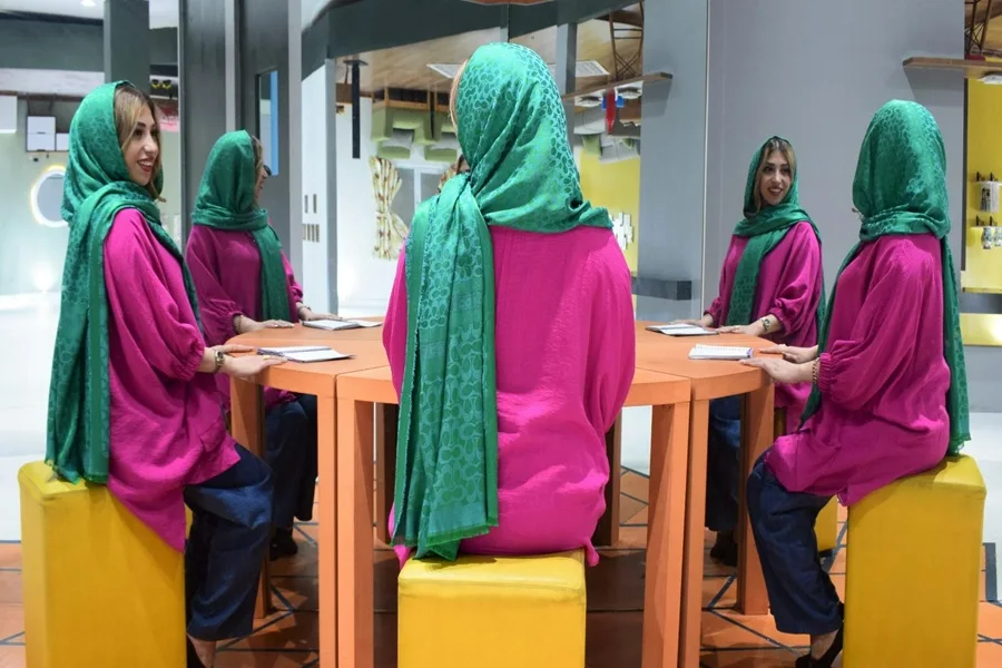 بخش‌های مختلف خانه وارونه مشهد