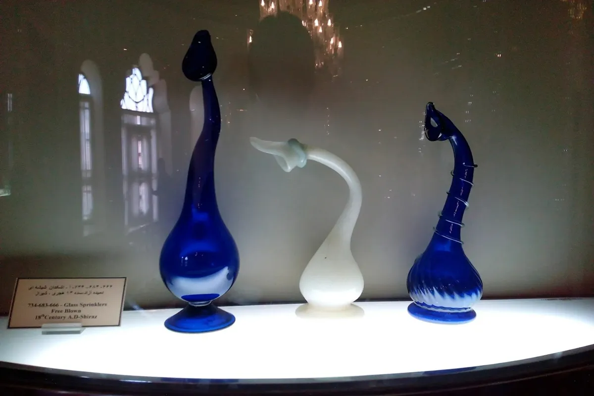 بازگشایی موزه آبگینه و سفالینهها