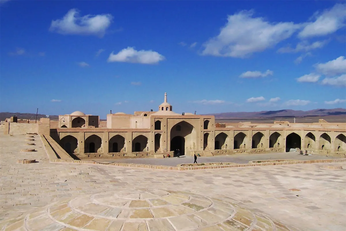 کاروانسراهای سمنان ظرفیت مغفول گردشگری هستند