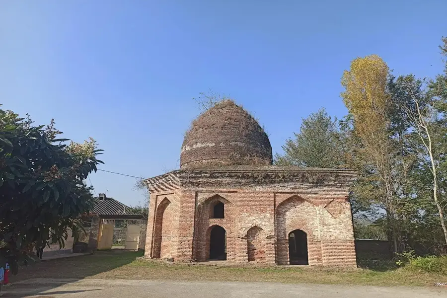 معماری گنبد پیرمحله