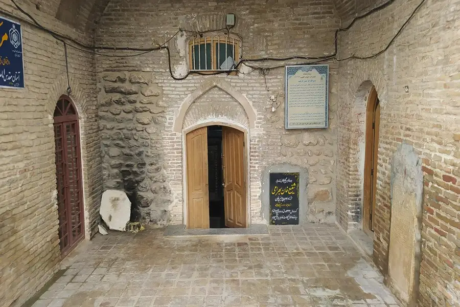 معماری مقبره حیات‌ الغیب