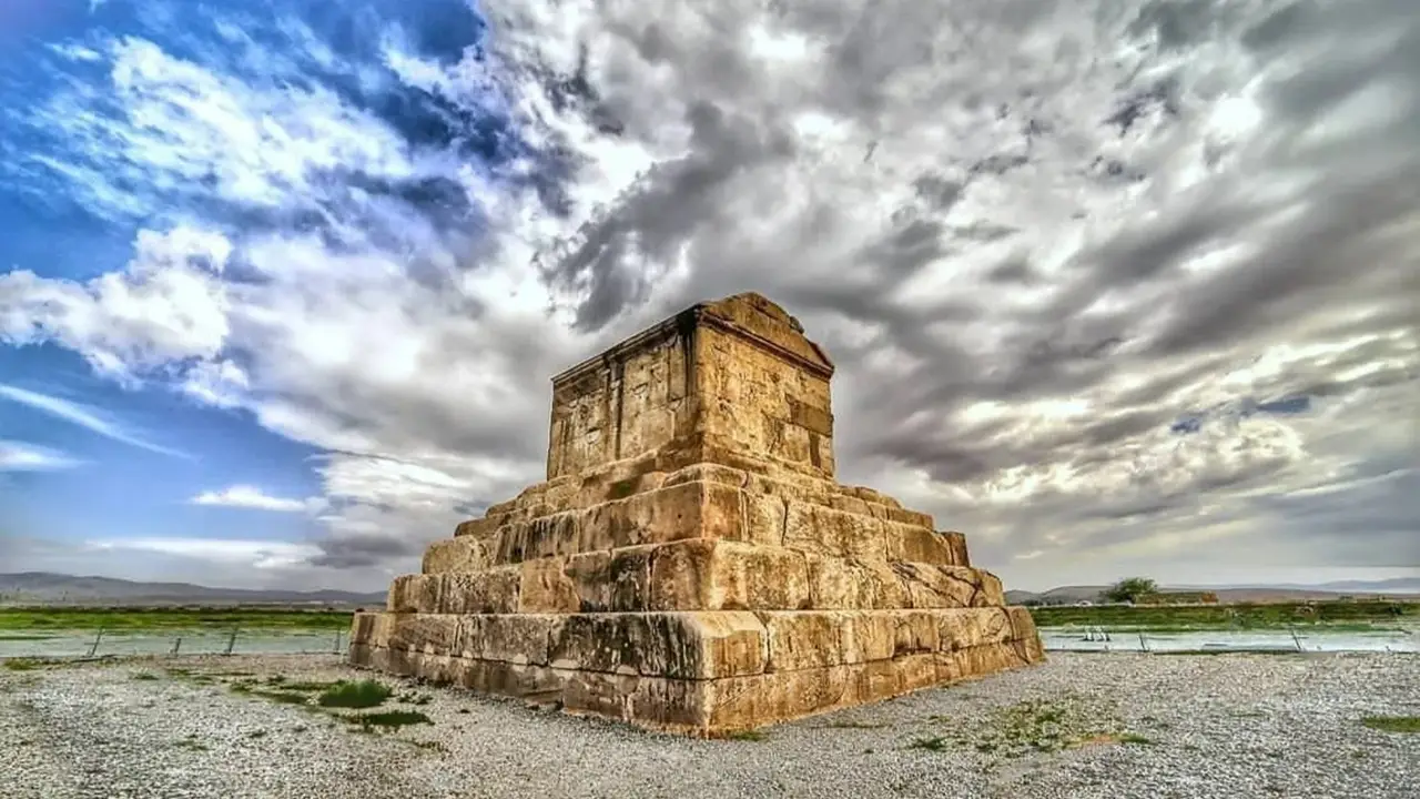 برگزاری همایش بزرگداشت کوروش از 5 تا 7 آبان