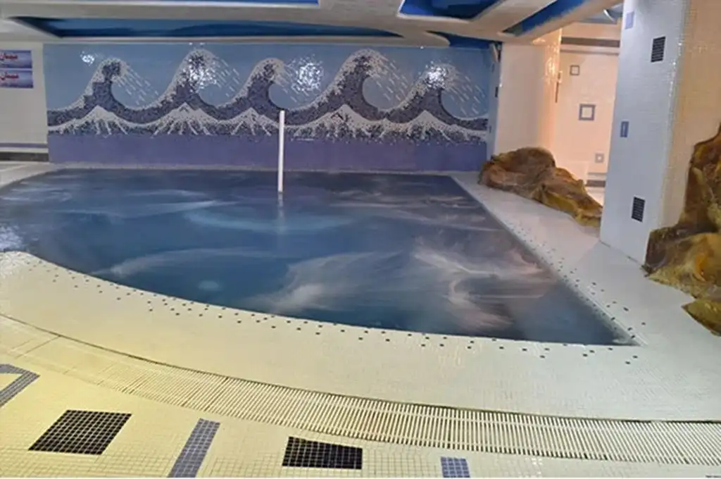 قیمت بلیط سرزمین موج‌های خروشان