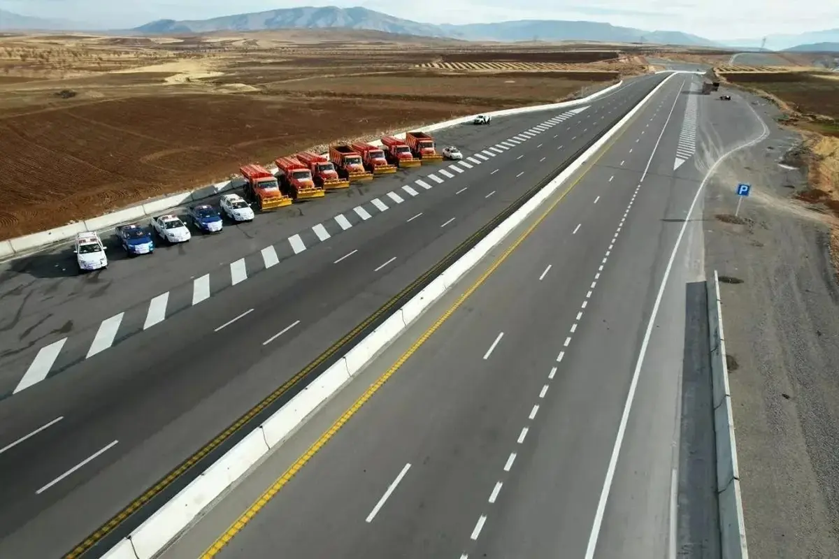 افتتاح قطعه هفتم آزادراه شیراز - اصفهان