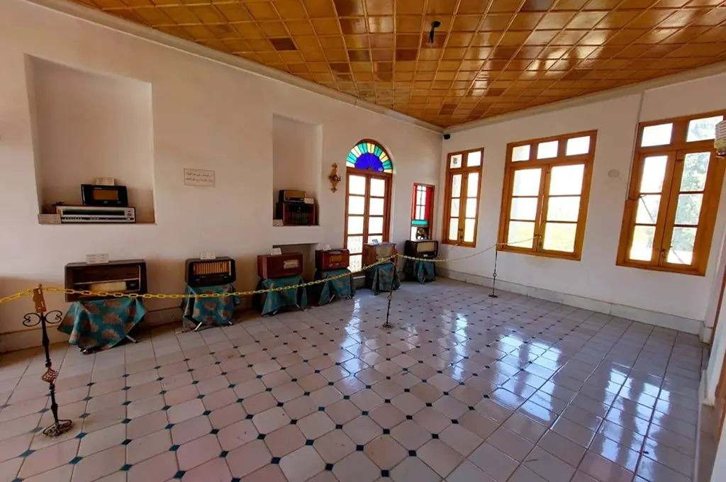 ساختمان موزه رادیو در شیراز