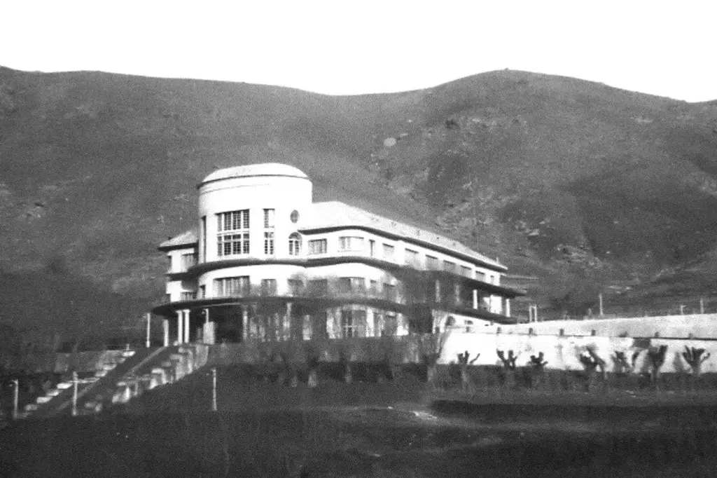 تصویر هتل کازینوی آبعلی از روزهایی که رو اوج بود