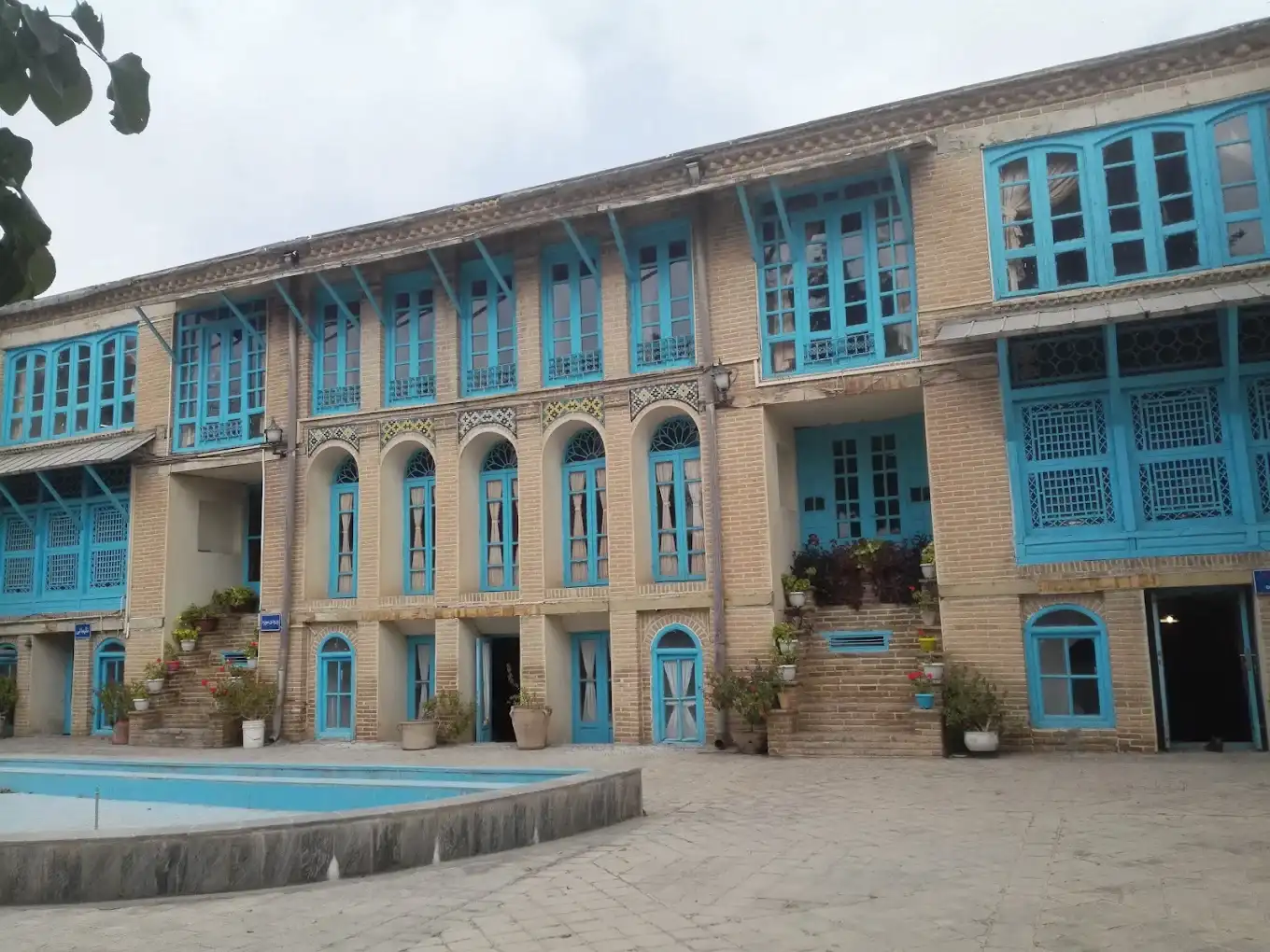 همه چیز درباره خانه افتخارالاسلام طباطبایی