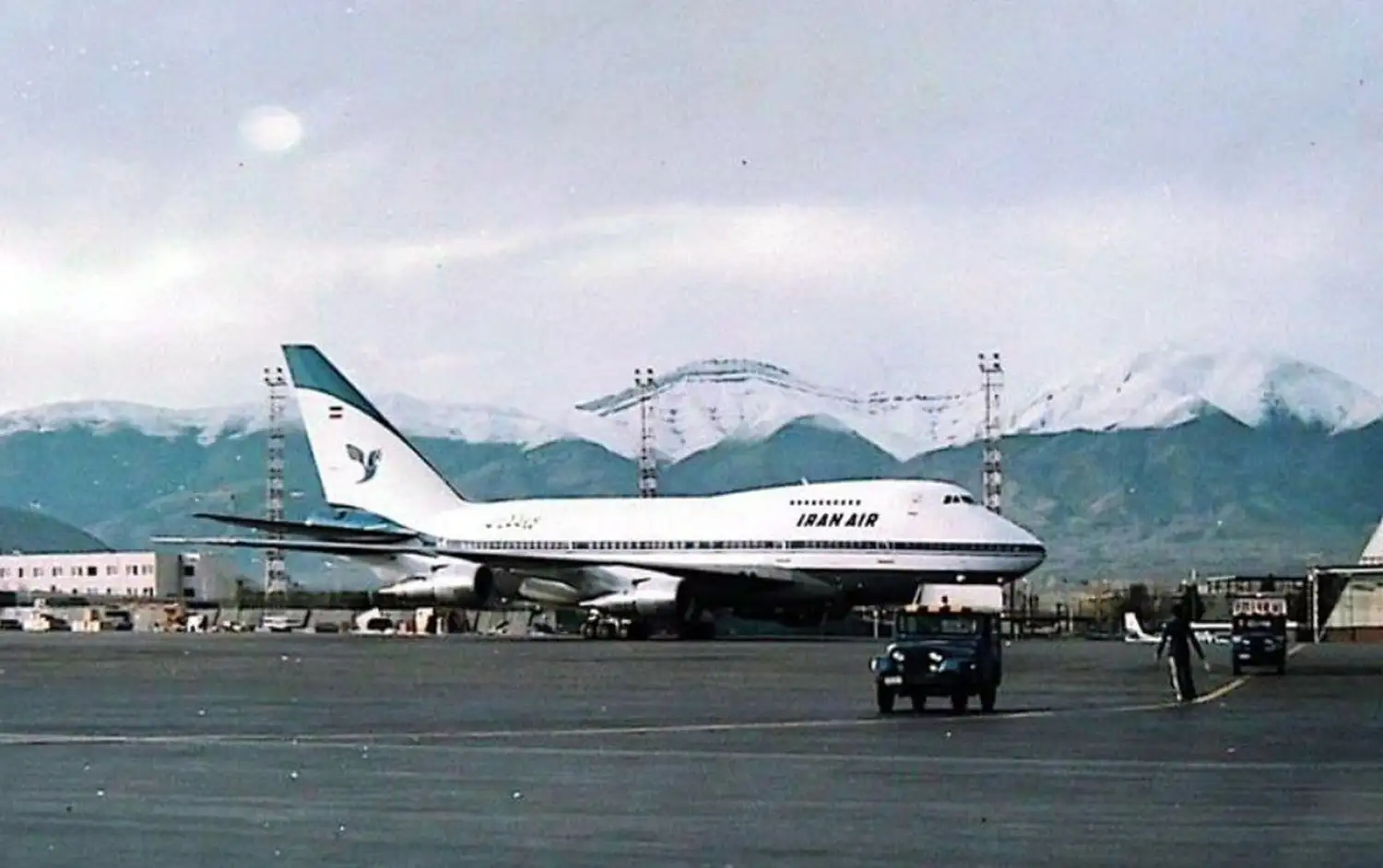 تصویر بوئینگ 747 در فرودگاه مهرآباد سال 1355