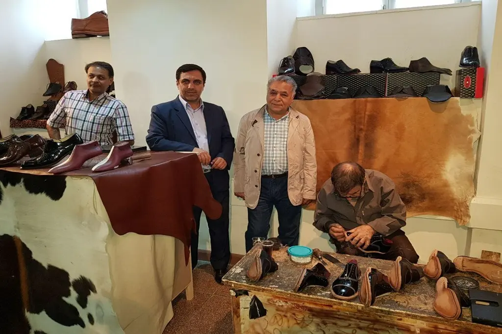 برگزاری رویداد کفش‌دوزی در موزه کفش تبریز