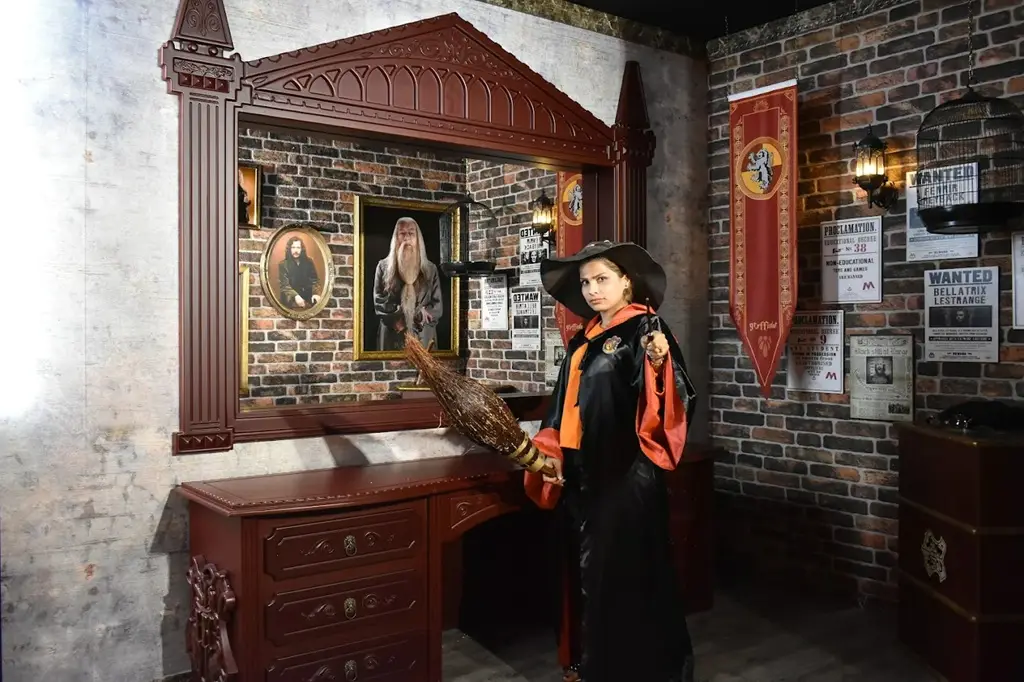 بخش دنیای جادویی تم پارک سنتر