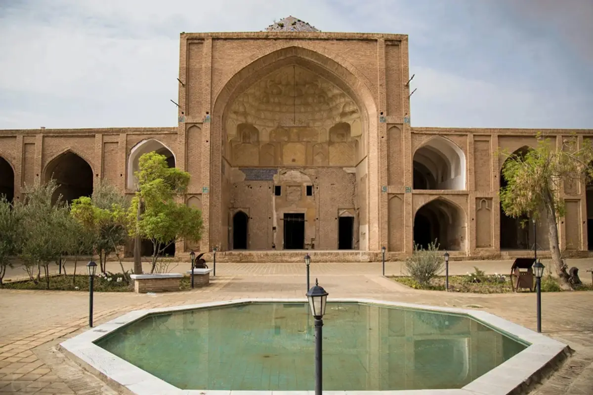 عملکرد استان مرکزی در حوزه گردشگری