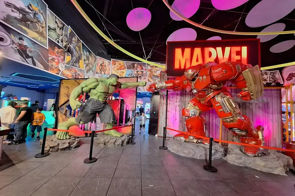 شهربازی سرپوشیده میکامال