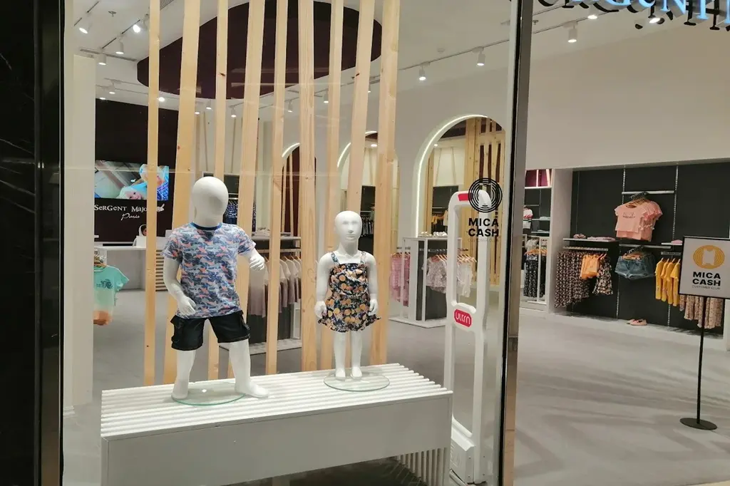 فروشگاه‌ها و برندهای معتبر در میکامال