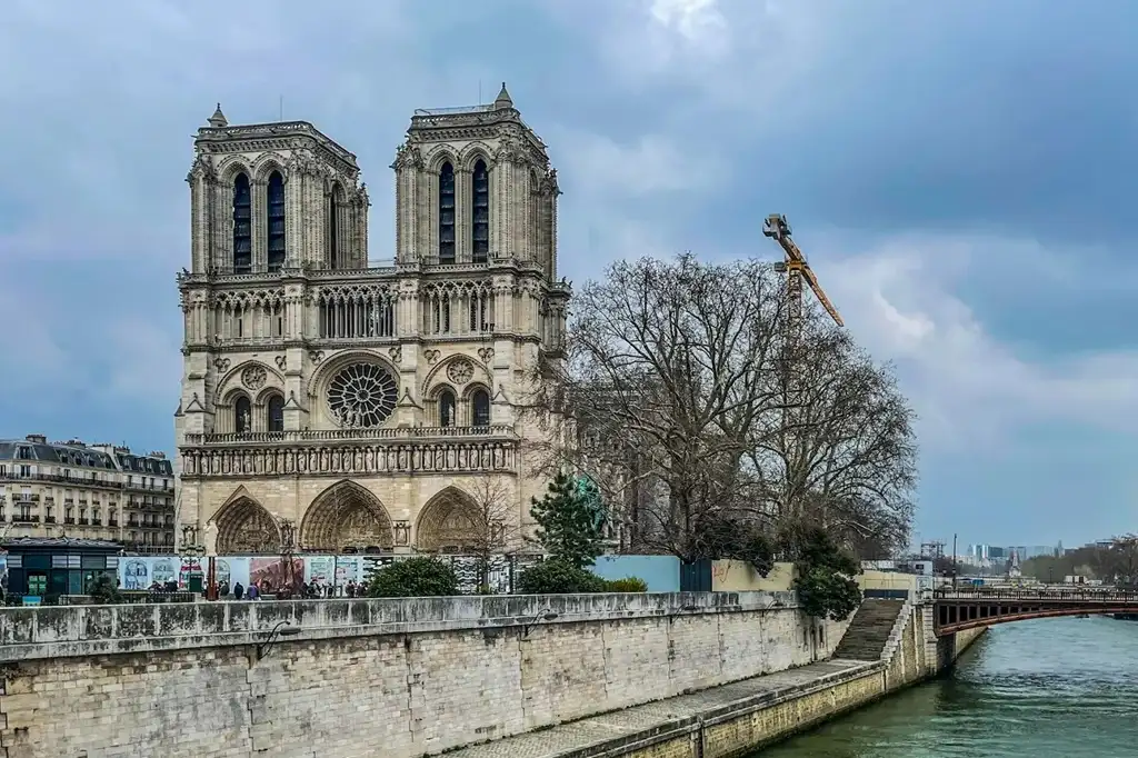 کلیسای نوتردام پاریس