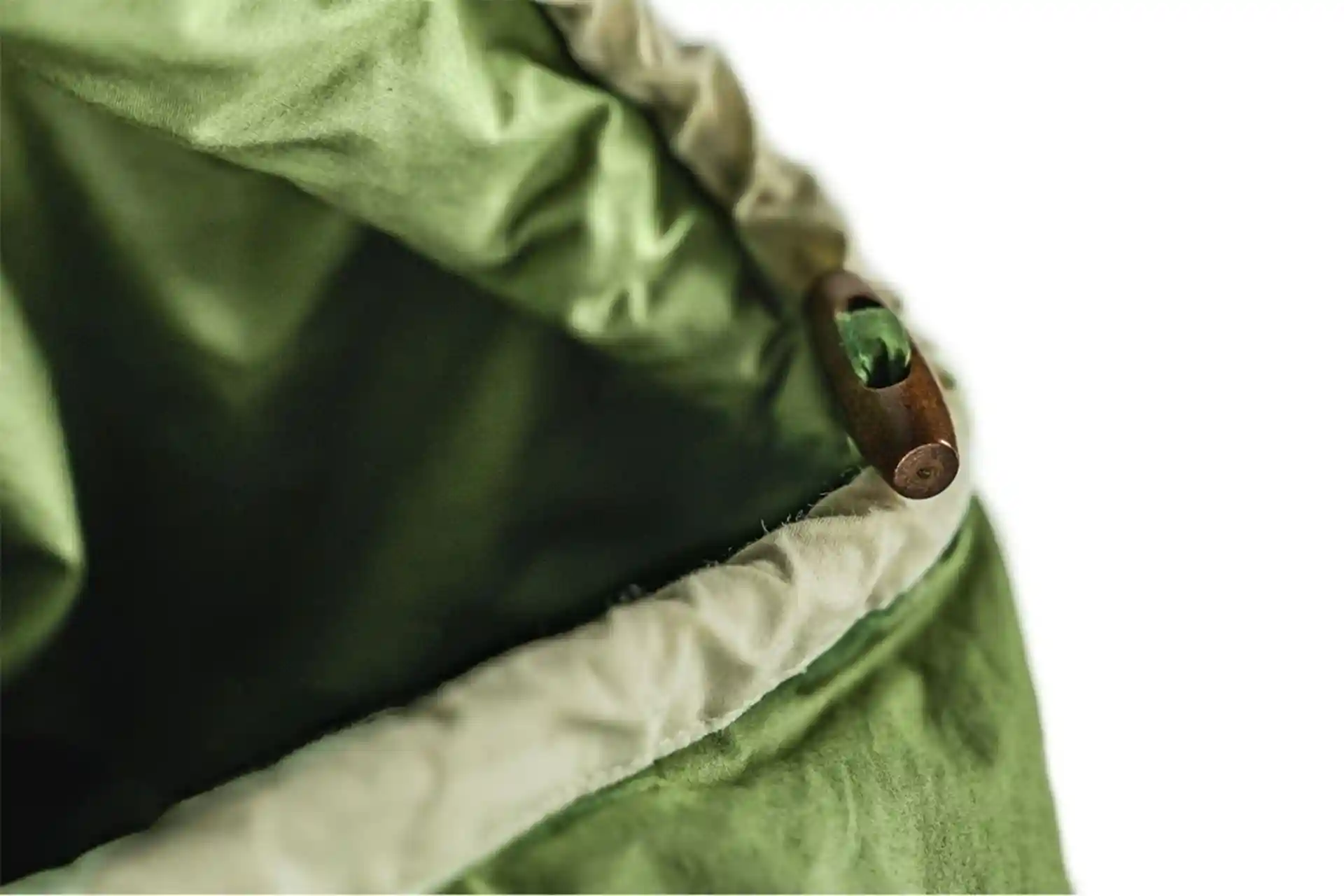 جزئیات کیسه‌خواب تجدیدپذیر Grüezi Bag