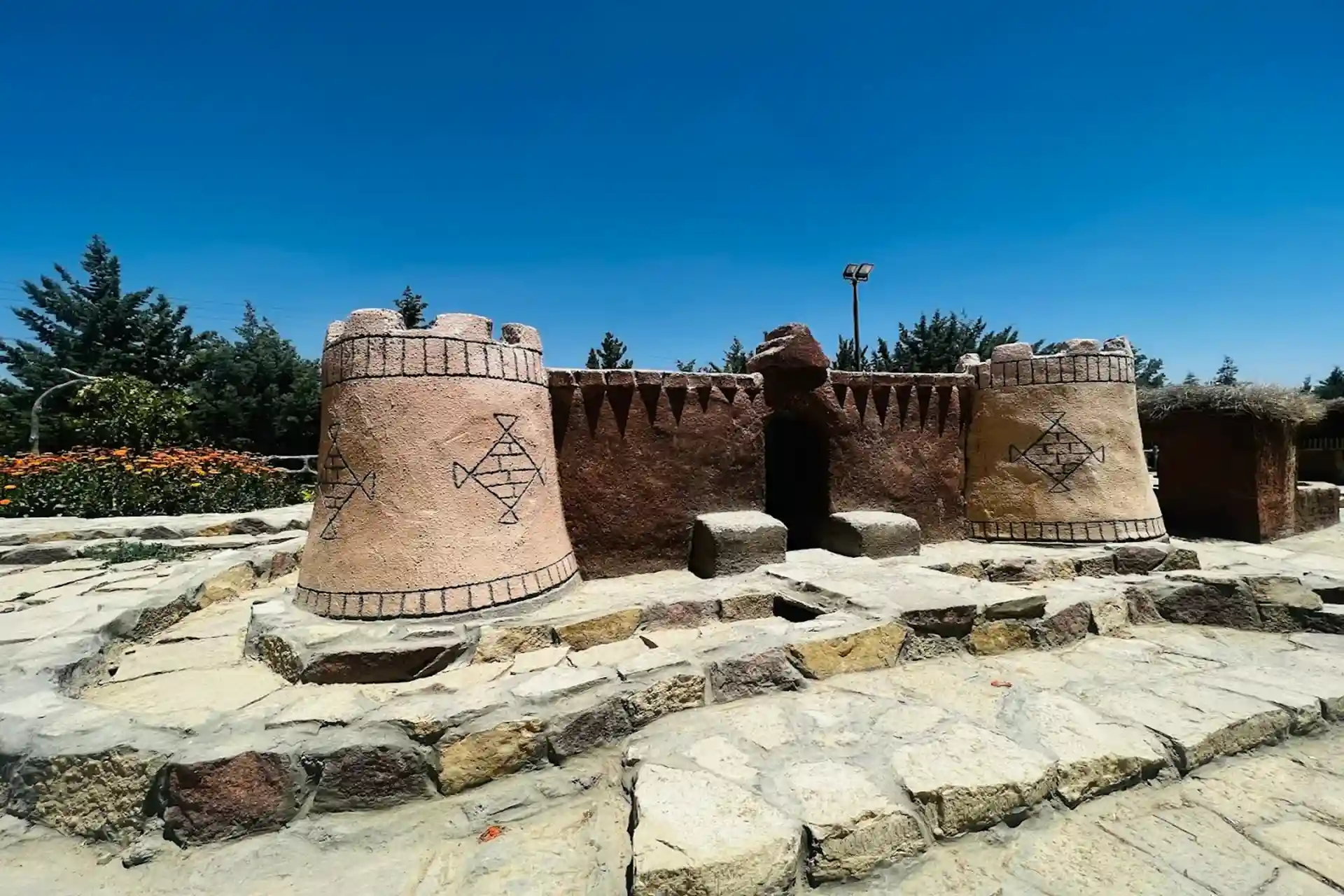 دهکده تفریحی چادگان