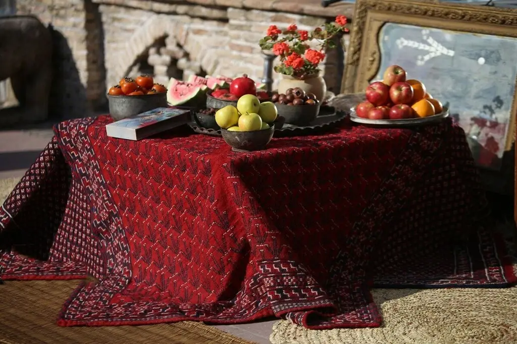 آداب و رسوم شب یلدا در ایران